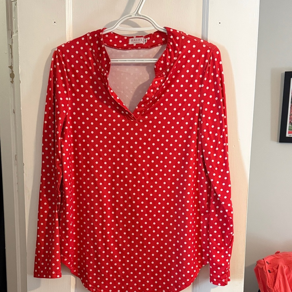 Halife: Red Polka Dot Long-Sleeve V-Neck Blouse